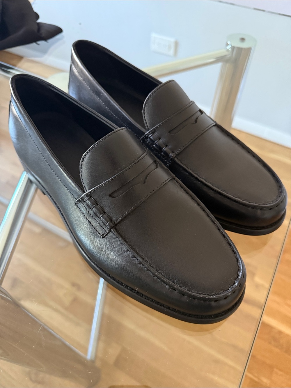 Men's Black Leather Penny Loafers